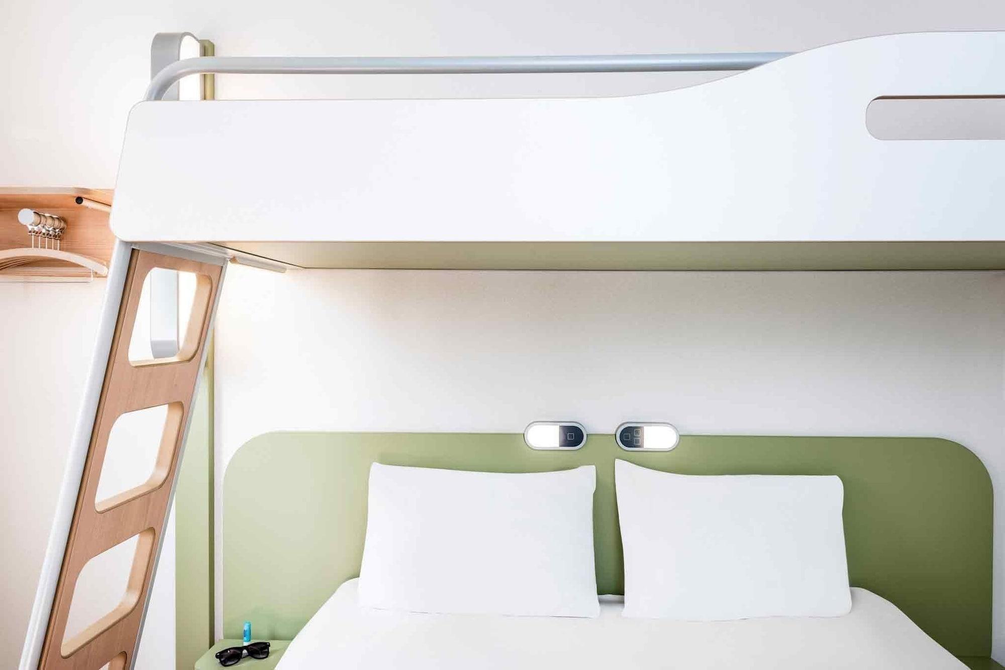 Ibis Budget Centrum Station Hotel Brujas